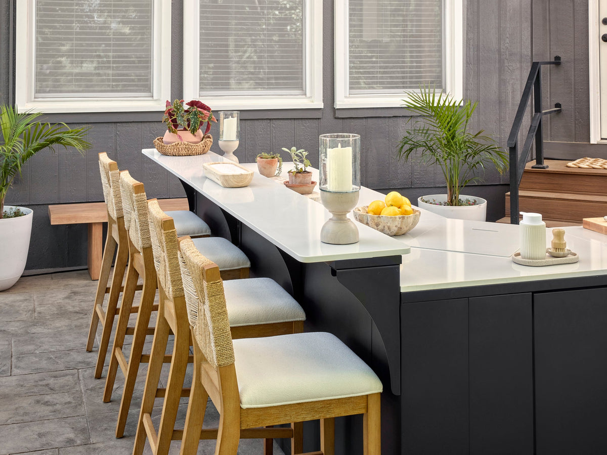 Emory | Corner Outdoor Kitchen Island with Bar Seating & Built-In Griddle – Left