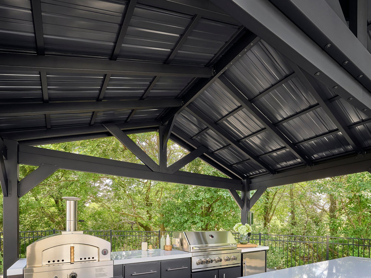 Lancaster | Galley Outdoor Kitchen with Built-In Griddle & Pizza Oven