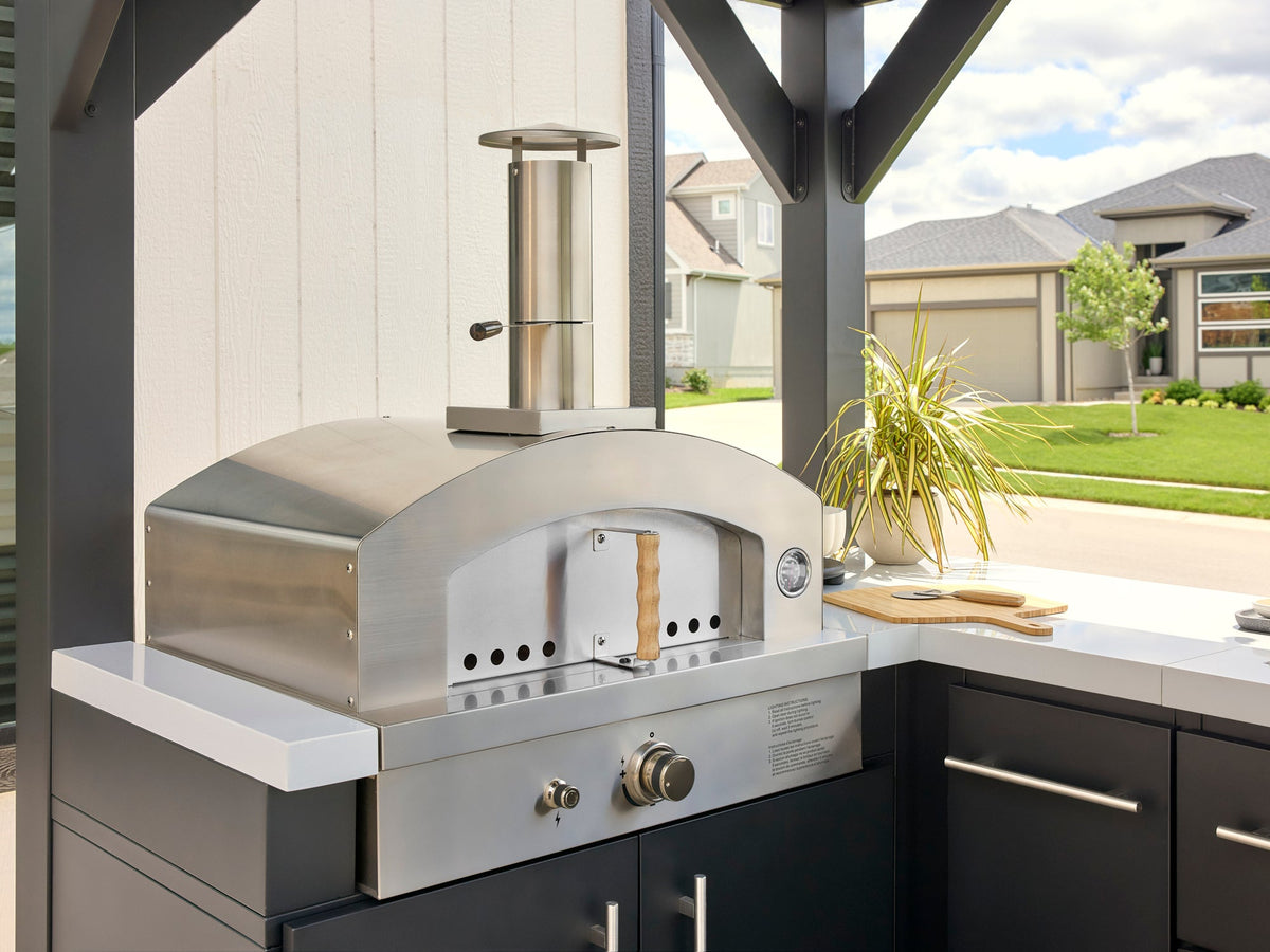 Lancaster | L-Shape Outdoor Kitchen with Built-In Griddle & Pizza Oven