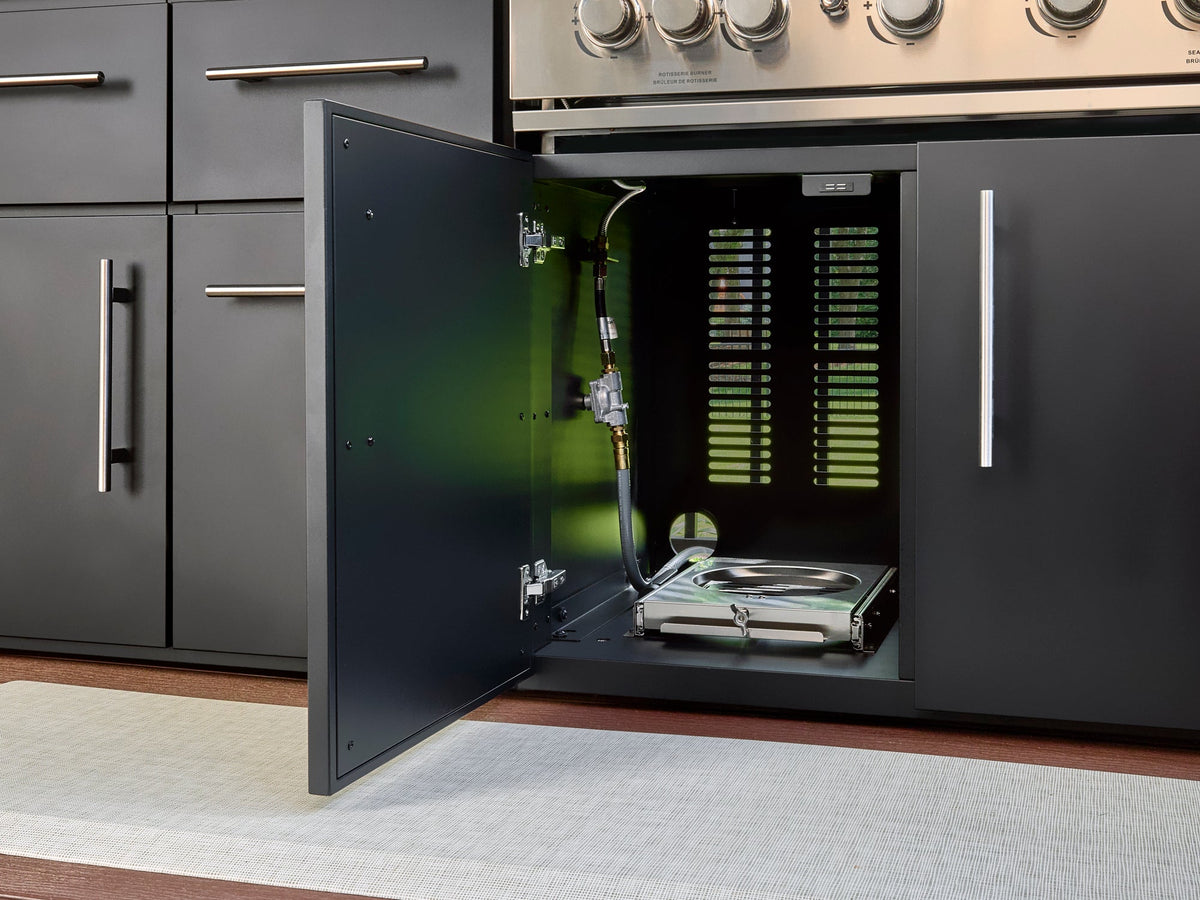 Lancaster | L-Shape Outdoor Kitchen with Built-In Griddle & Pizza Oven