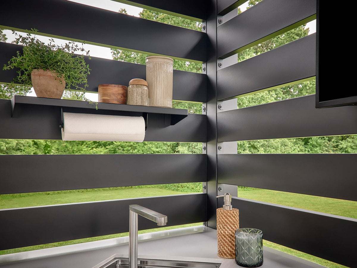 Langston | Covered Walk-In Outdoor Kitchen with Built-In Grill & Pizza Oven
